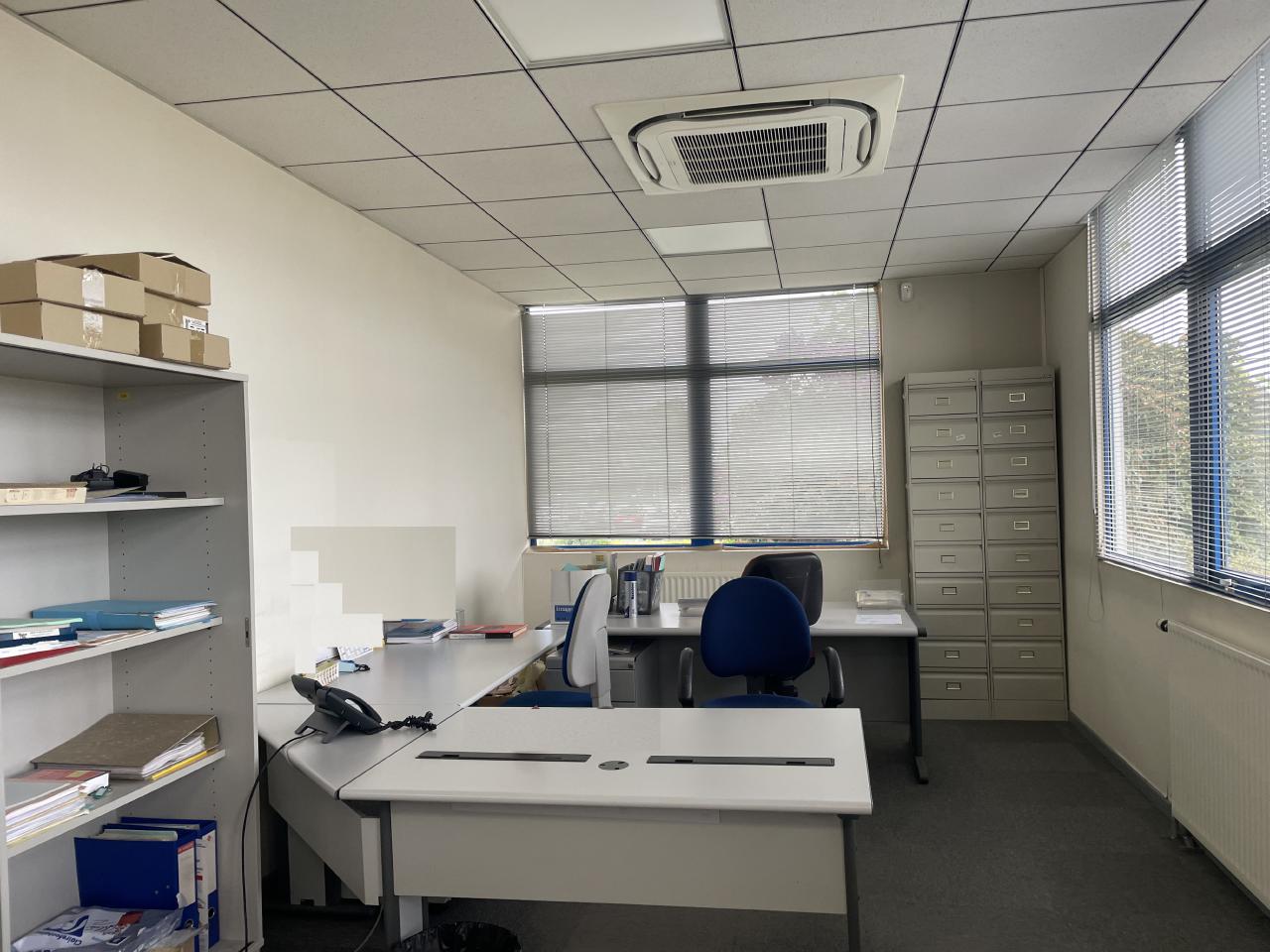 Vente local d'activité Fleury-les-Aubrais Loiret OVACT2534524 4