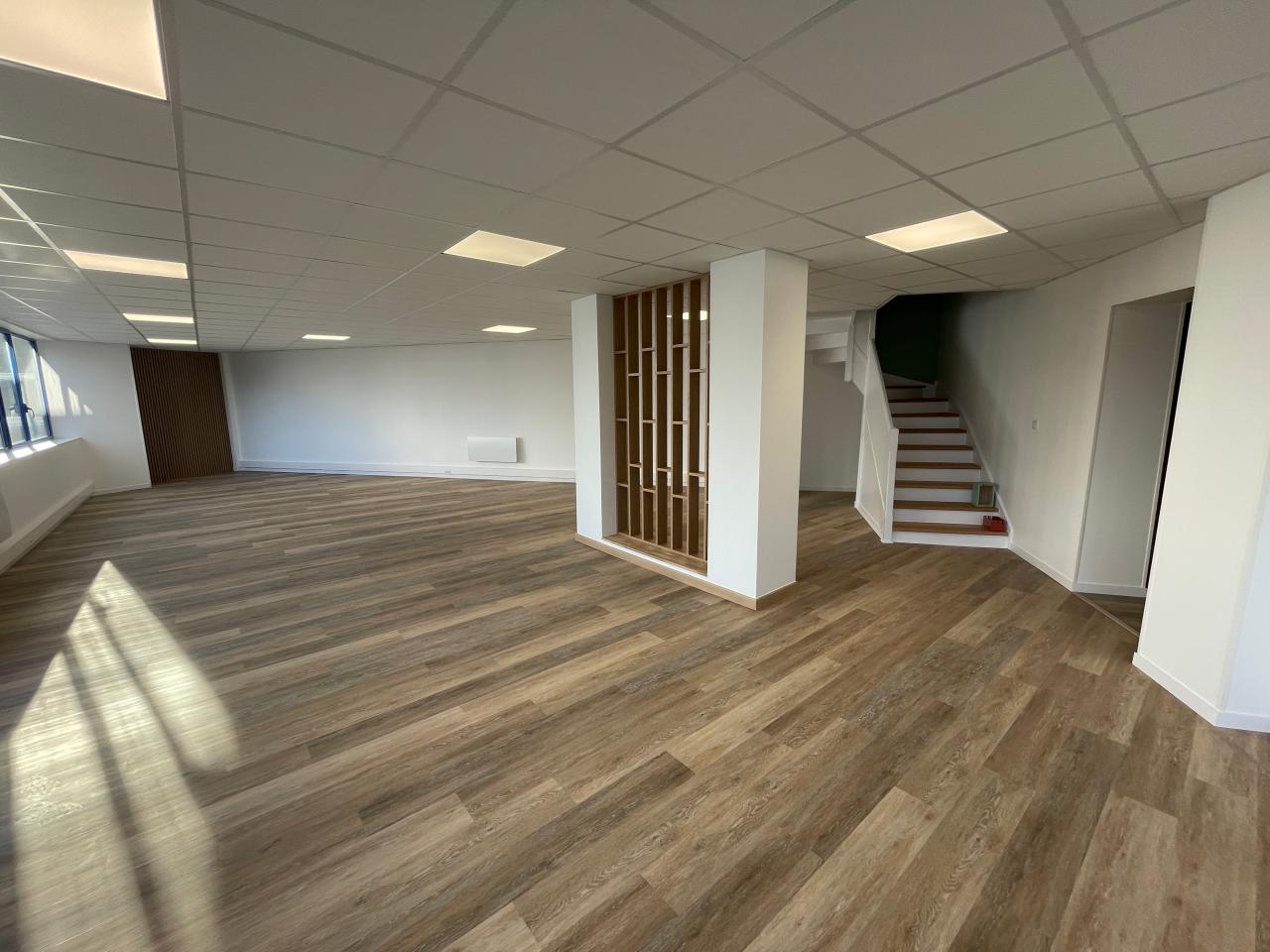 Location bureau Pacé Ille-et-Vilaine OLBUR2202491 2