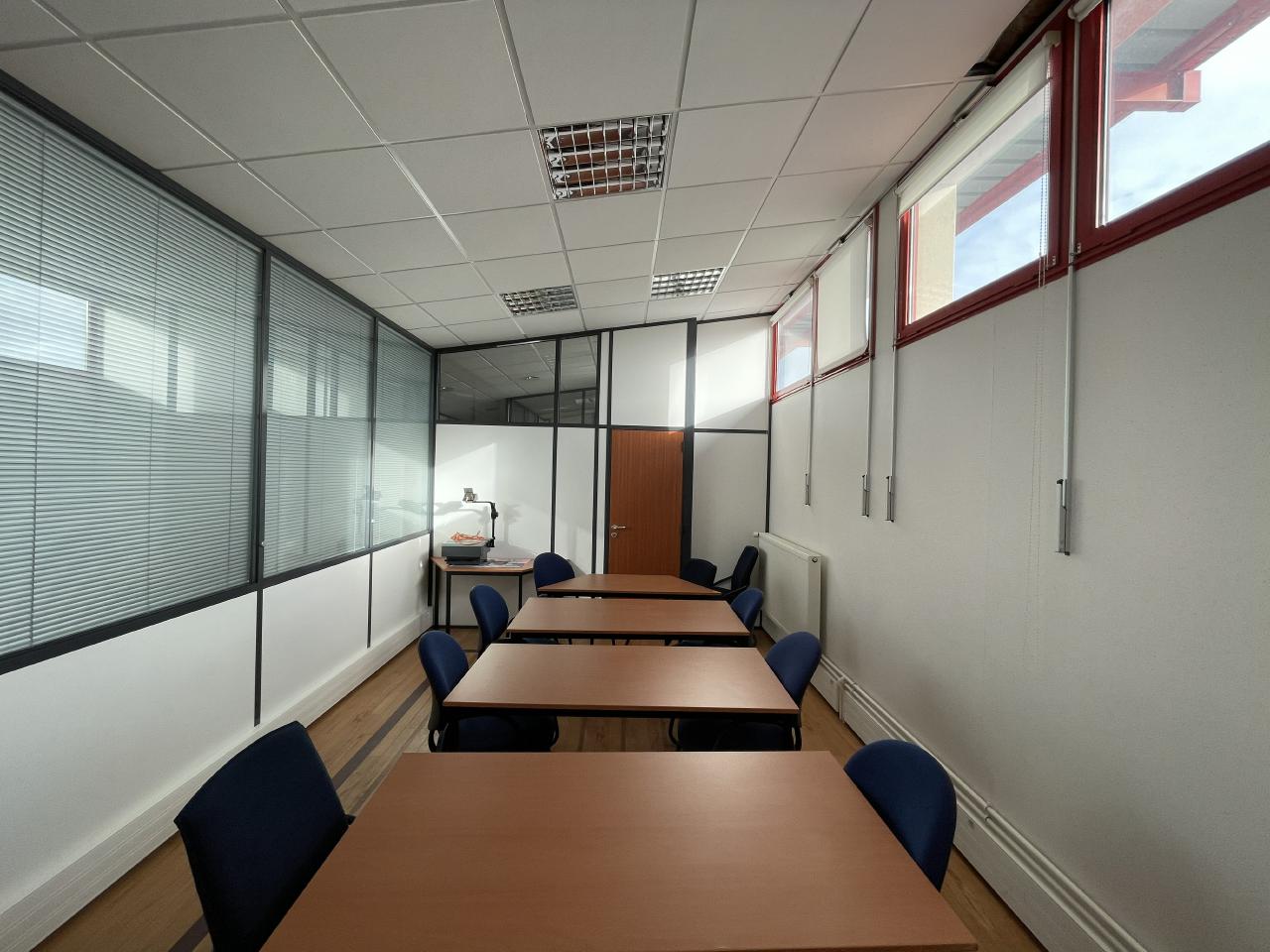 Vente local d'activité Descartes Indre-et-Loire OVACT2309981 7