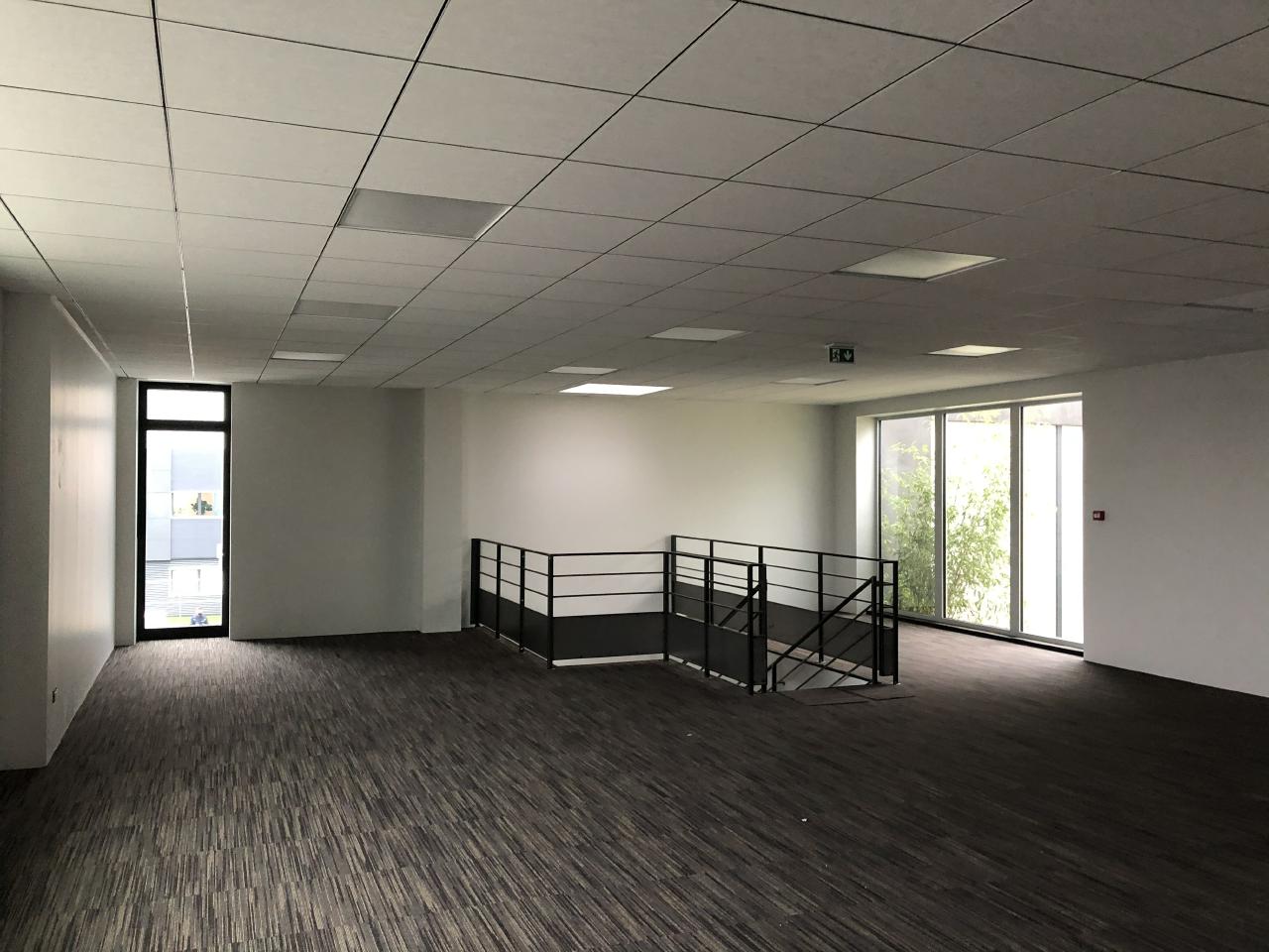 Location bureau Hoerdt Bas-Rhin OLBUR2537254 3