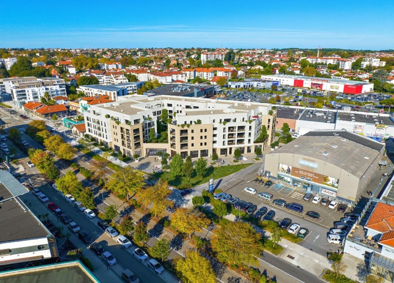 Vente commerce Anglet Pyrénées-Atlantiques OVCOM2640618 1