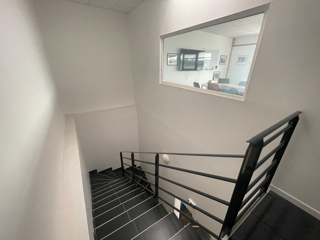 Location local d'activité Élancourt Yvelines OLACT2640679 15