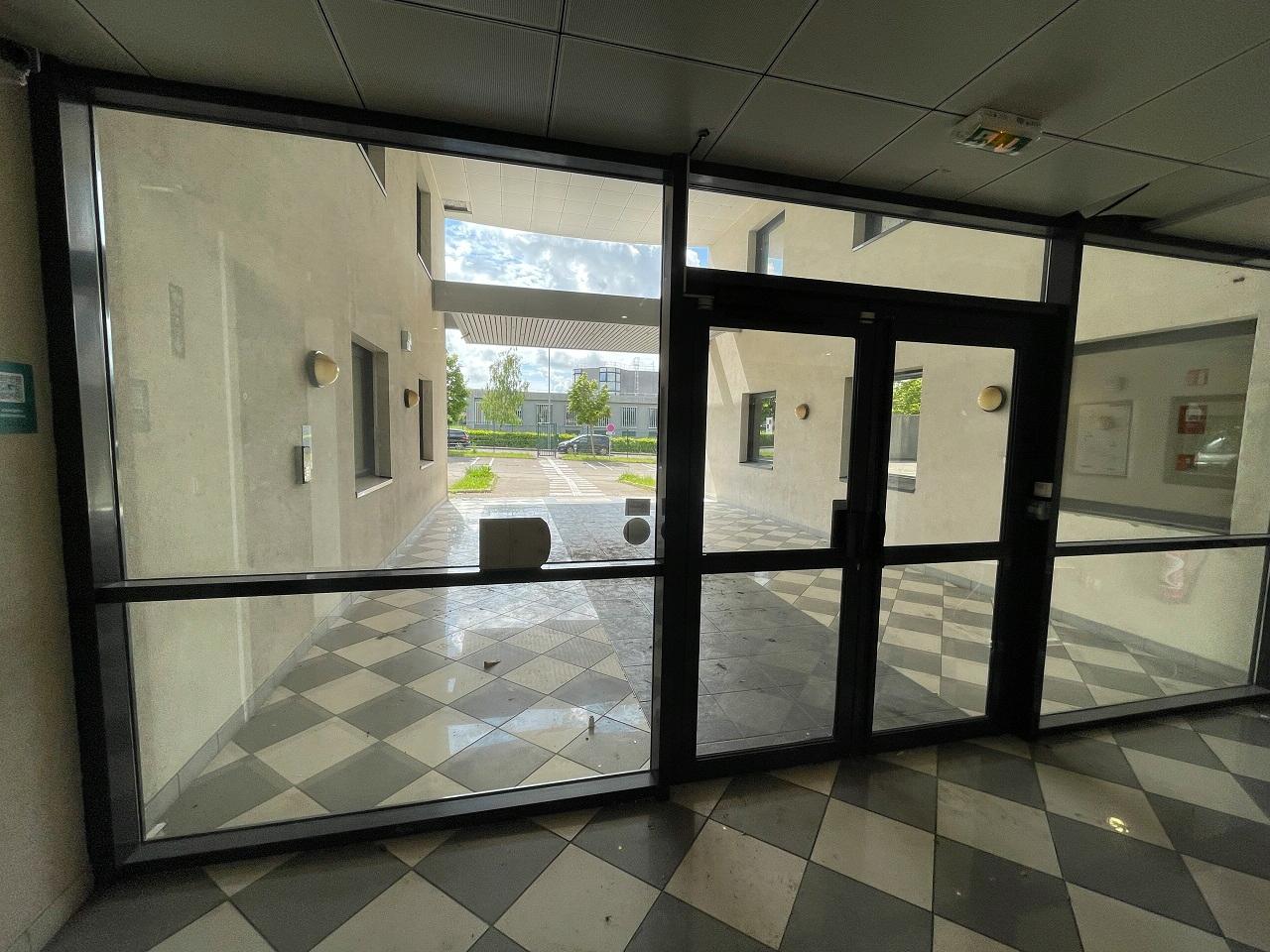 Vente bureau Dijon Côte-d'Or OVBUR2314639 5