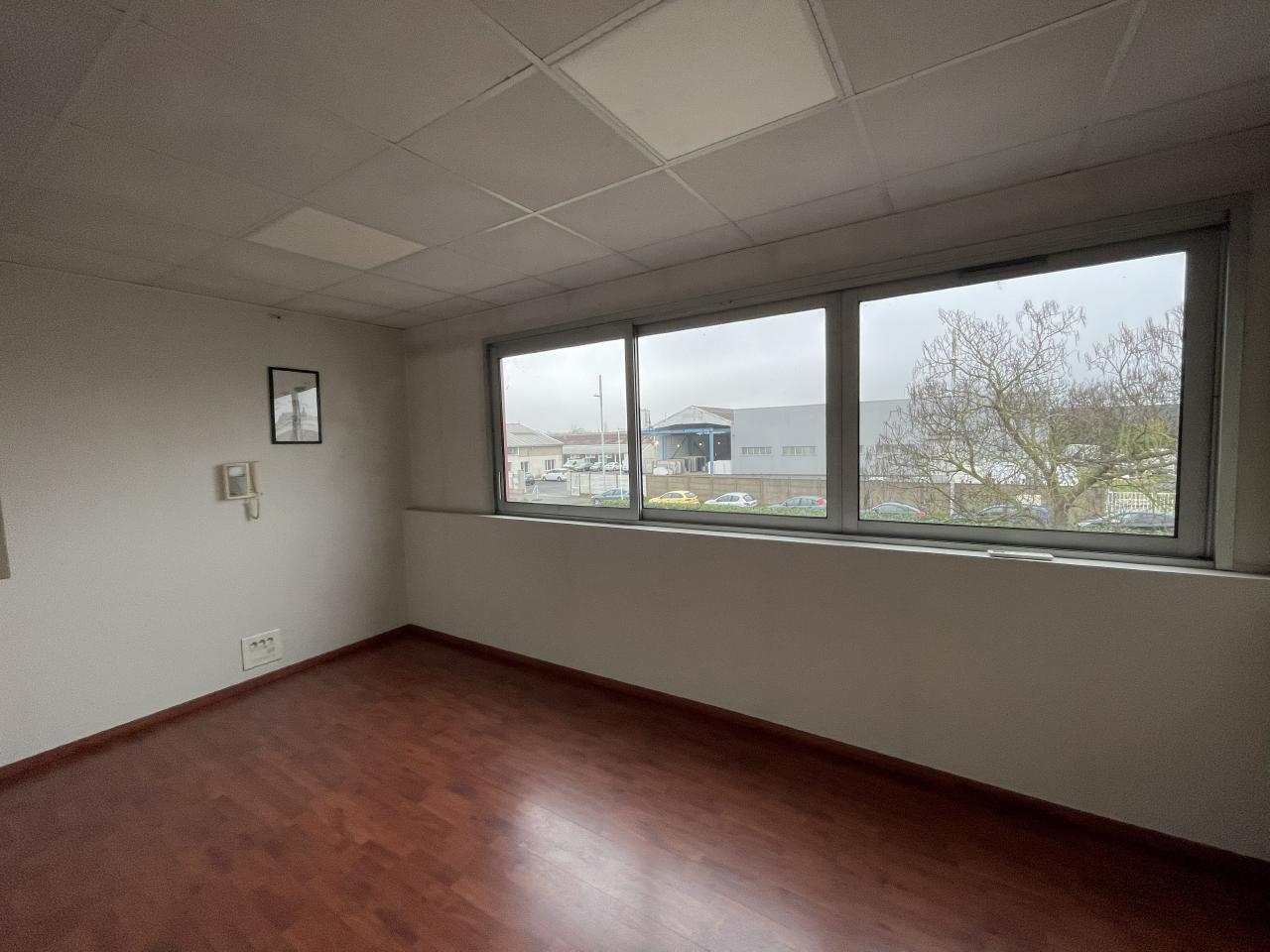 Location bureau Saint-Pierre-des-Corps Indre-et-Loire OLBUR2420620 7