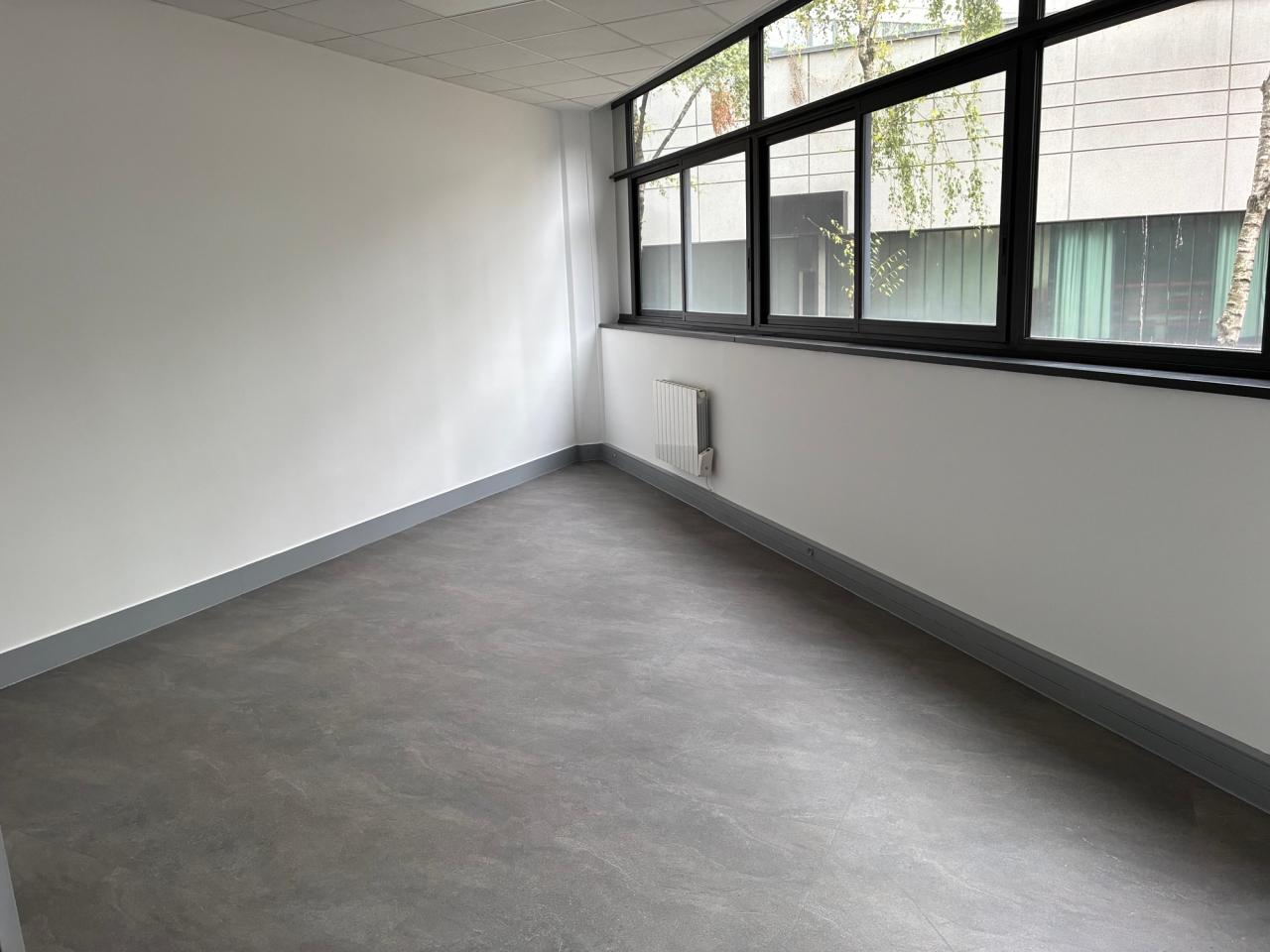 Location bureau La Plaine Saint-Denis Seine-Saint-Denis OLBUR2535714 2