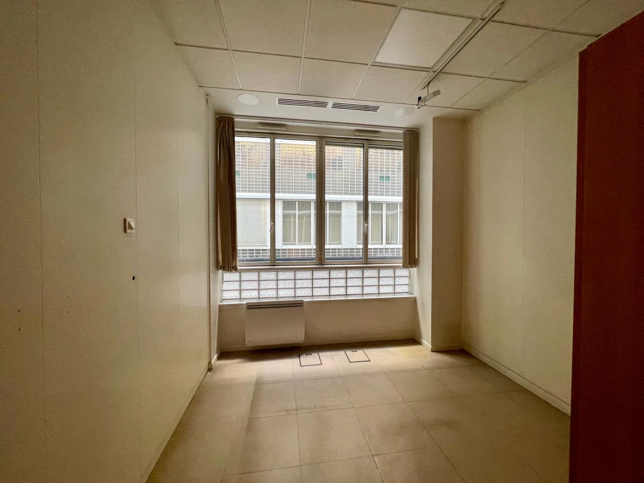 Location bureau Paris OLBUR2530971 2