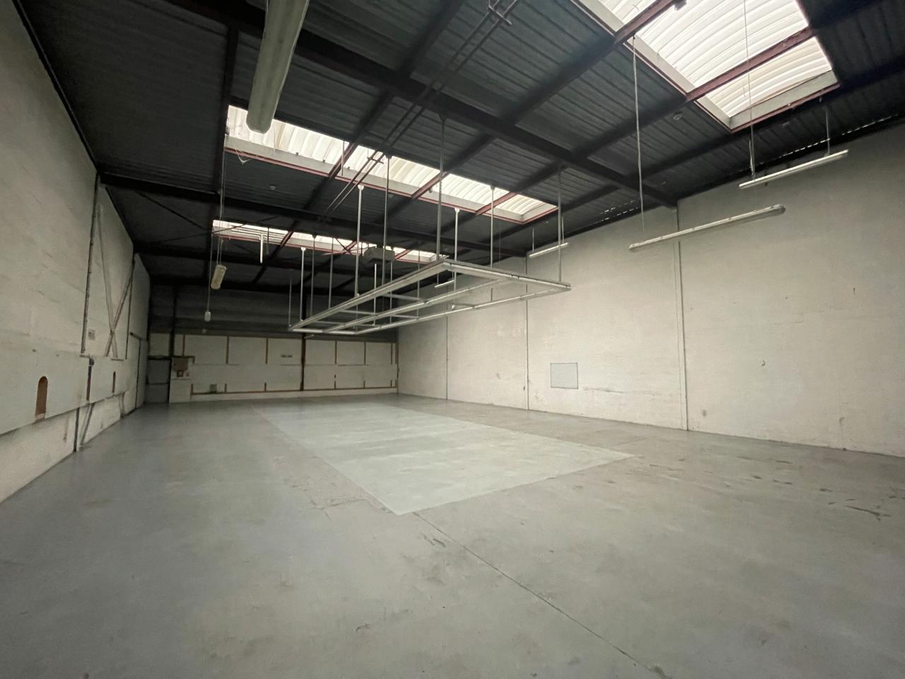 Location local d'activité Buc Yvelines OLACT2426780 9