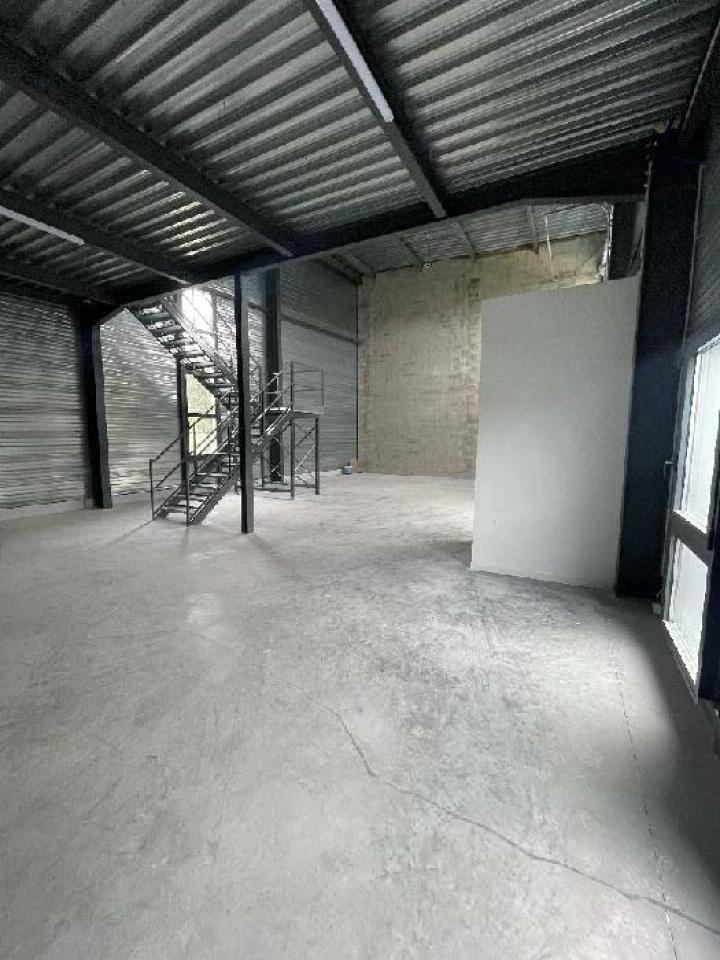 Vente local d'activité Bourgoin-Jallieu Isère OVACT2311576 11