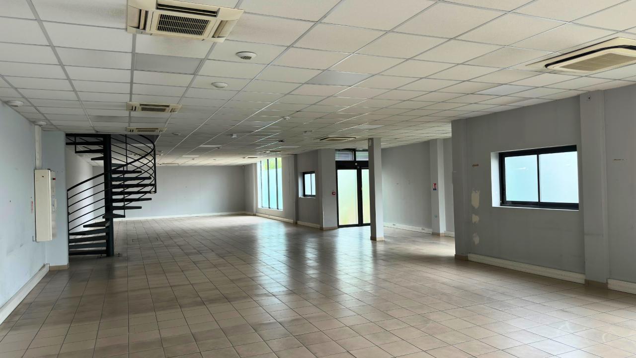 Location local d'activité Stains Seine-Saint-Denis OLACT2639113 8