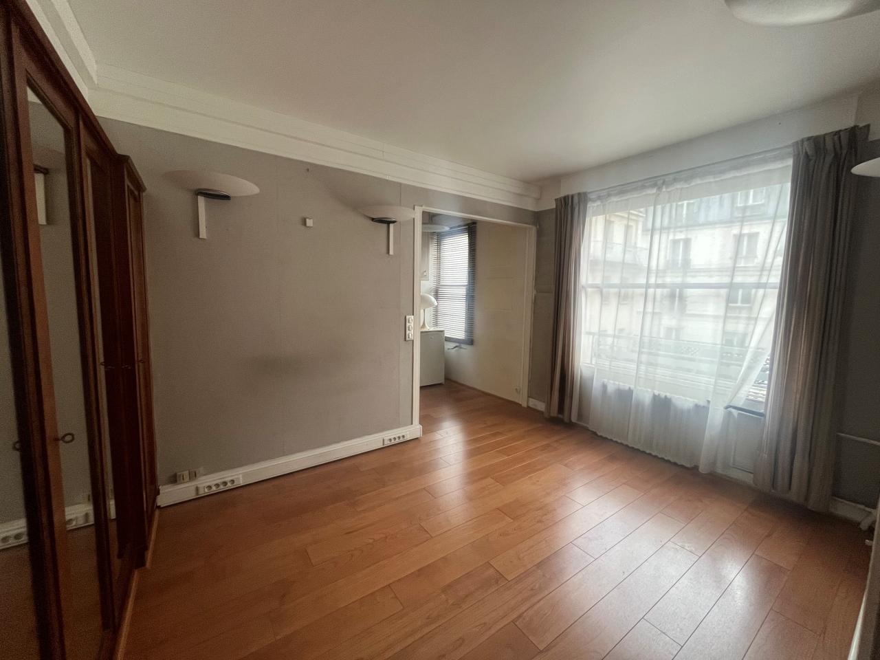 Location bureau Paris OLBUR2639077 1