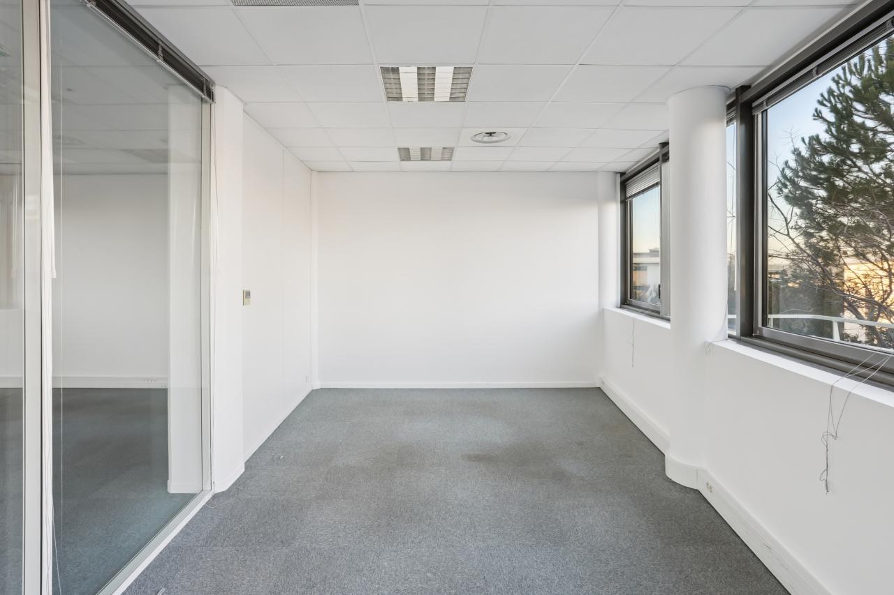 Location bureau Aix-en-Provence Bouches-du-Rhône OLBUR2309196 12