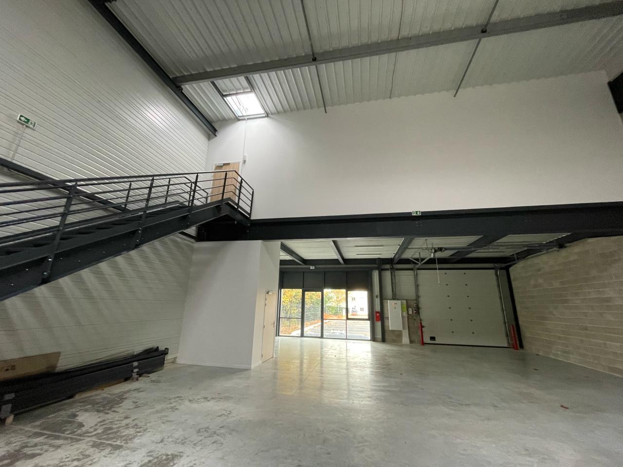 Location local d'activité Bondoufle Essonne OLACT2309818 5