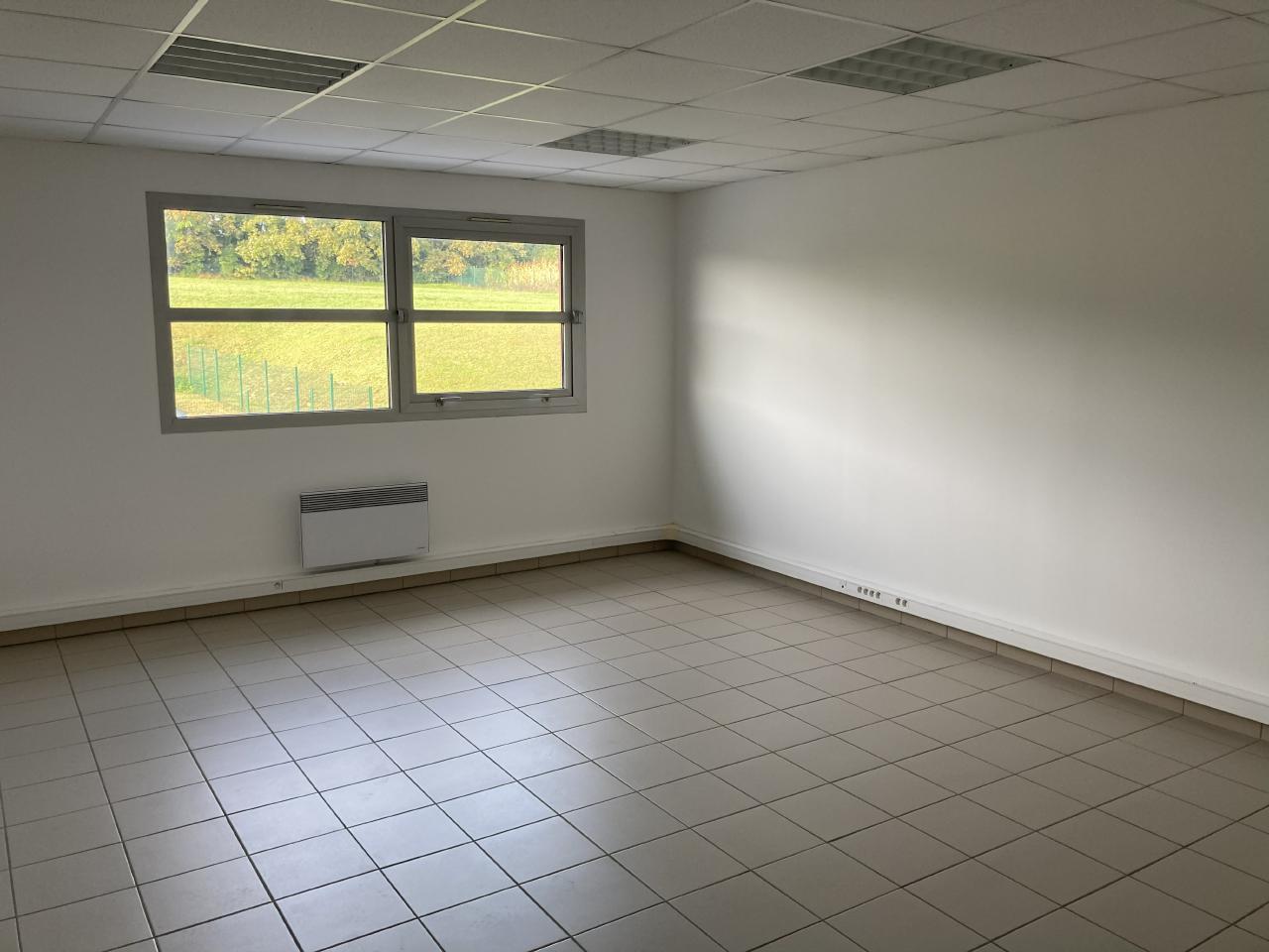 Location local d'activité Chambly Oise OLACT2206056 2