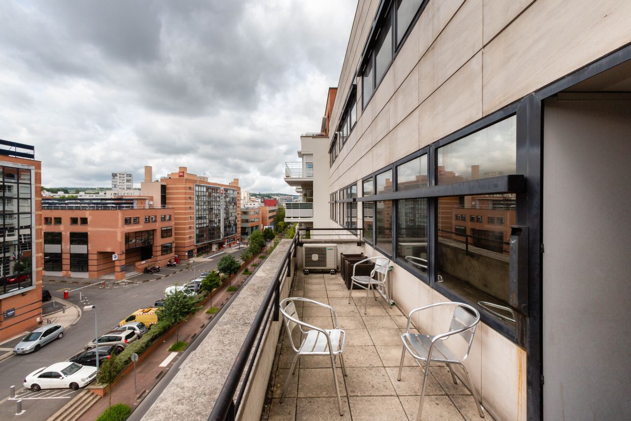 Location bureau Issy-les-Moulineaux Hauts-de-Seine OLBUR2104810