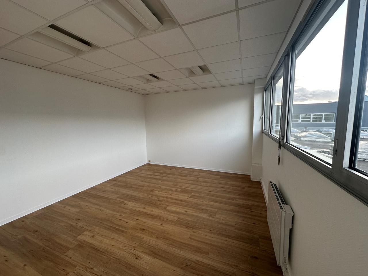 Location bureau Saint-Avertin Indre-et-Loire OLBUR2638172 5