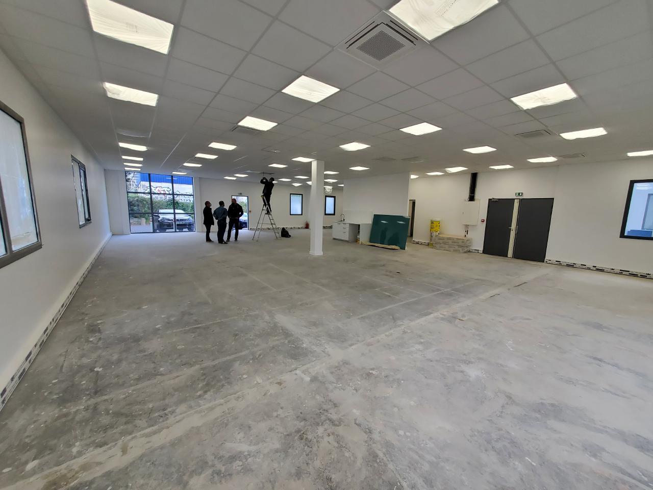 Location local d'activité Saint Thibault des Vignes Seine-et-Marne OLACT2205728 1