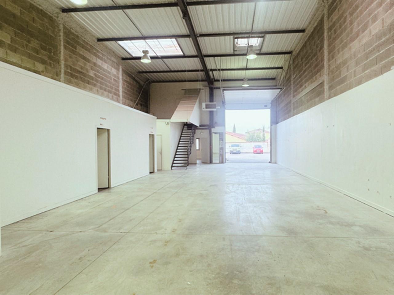 Location local d'activité Mions Rhône OLACT2312065 2