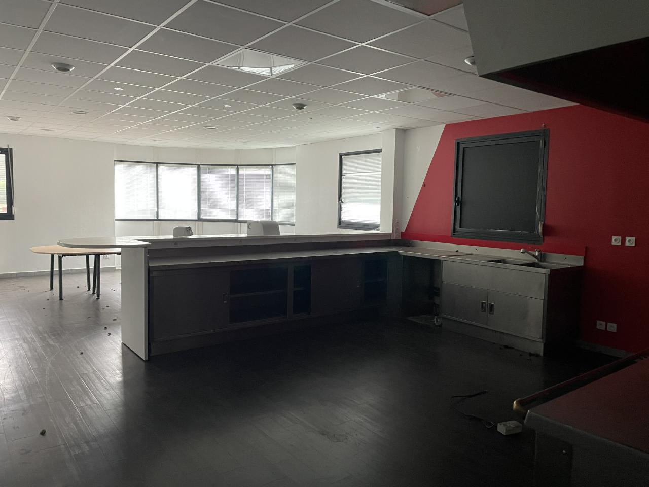 Vente local d'activité Civrieux-d'Azergues Rhône OVACT2422185 34