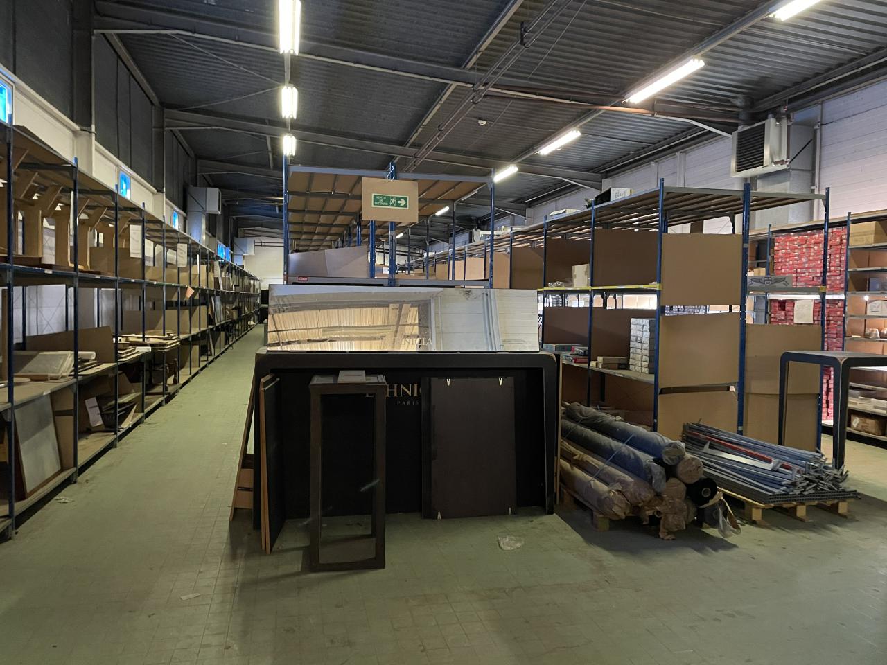 Vente local d'activité Les Mureaux Yvelines OVACT2202051 14