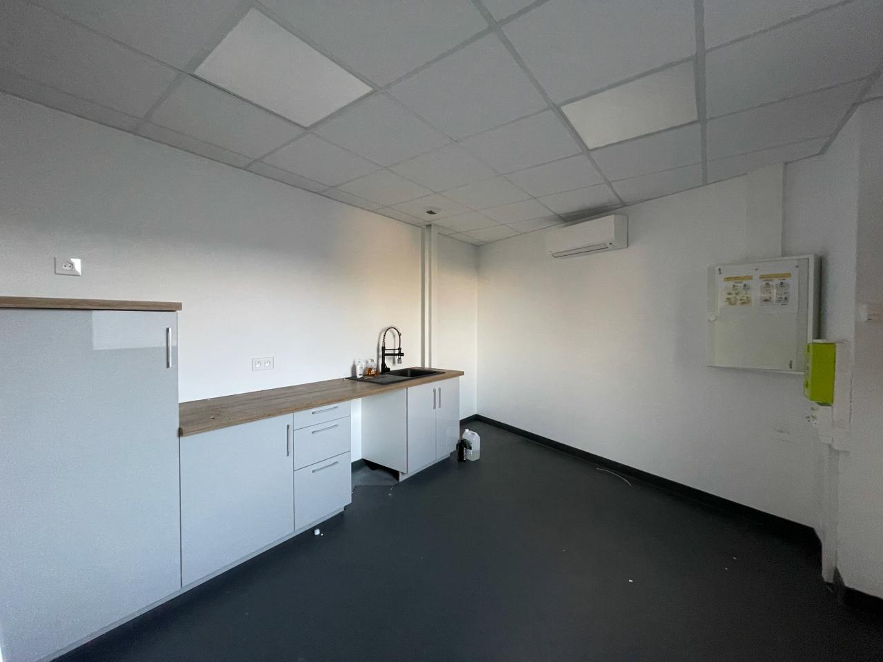 Location local d'activité Mérignac Gironde OLACT2427852 10