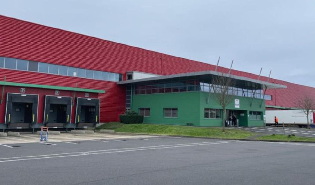 Location entrepôt classe a Le Coudray-Montceaux Essonne OLLOG2529919