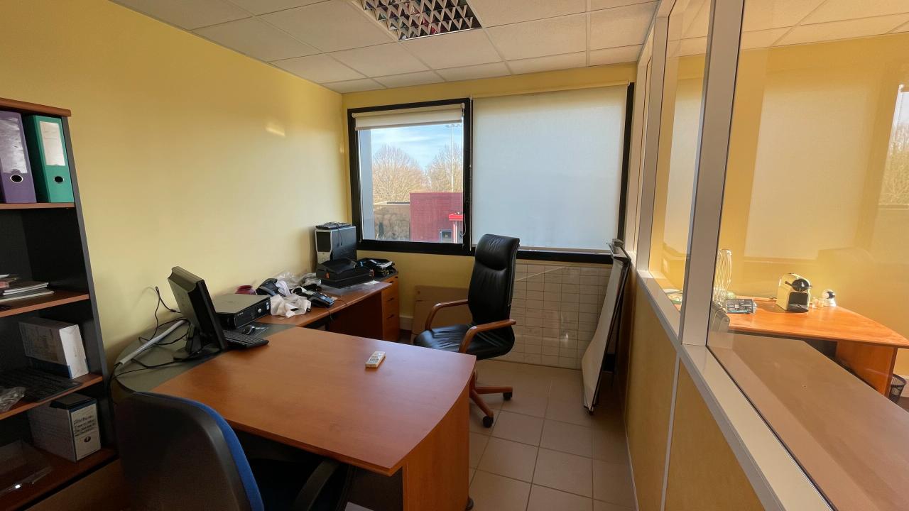 Location local d'activité Magny-les-Hameaux Yvelines OLACT2529029 8