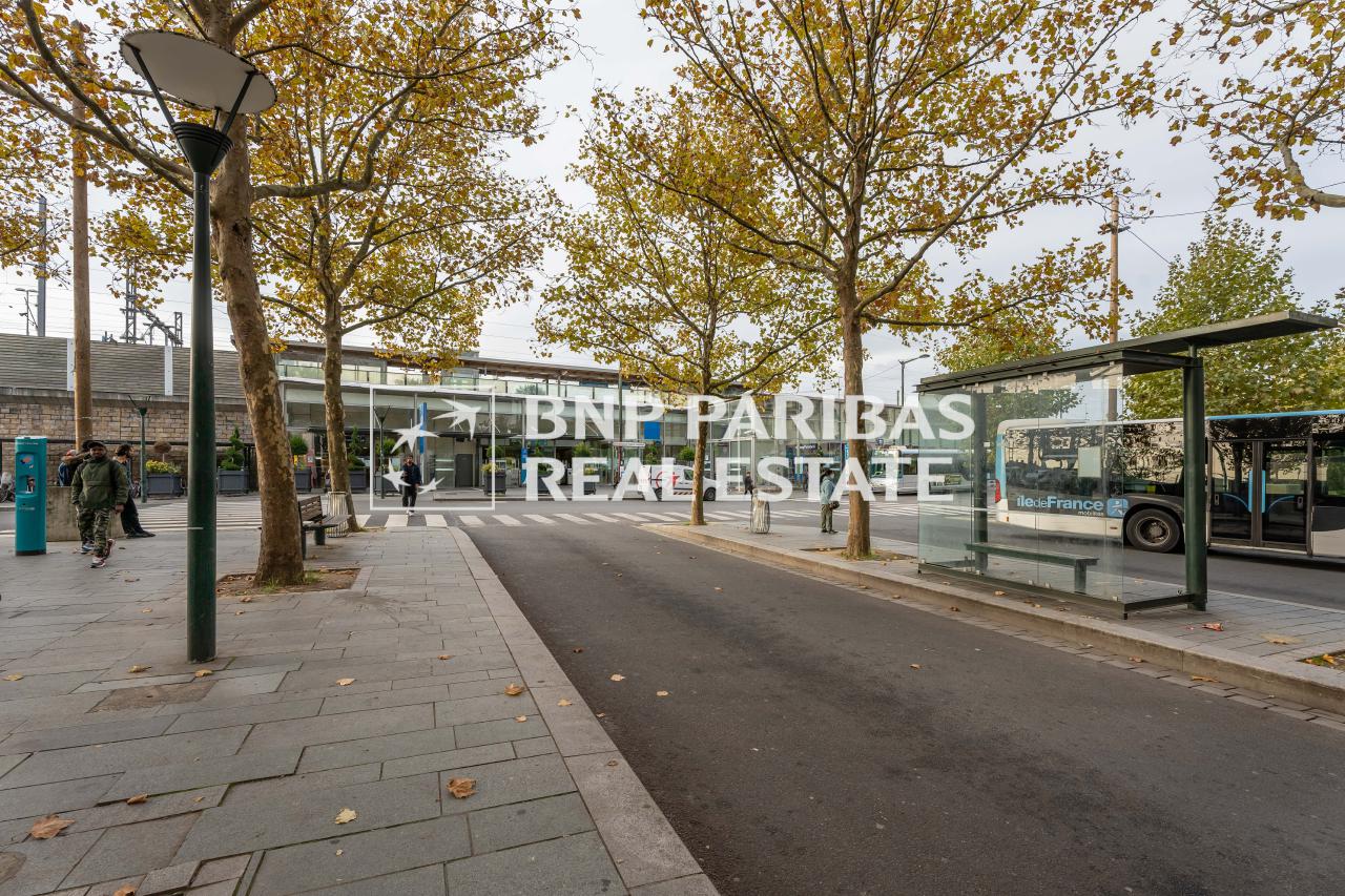 Vente bureau Chelles Seine-et-Marne OVBUR2206577 9