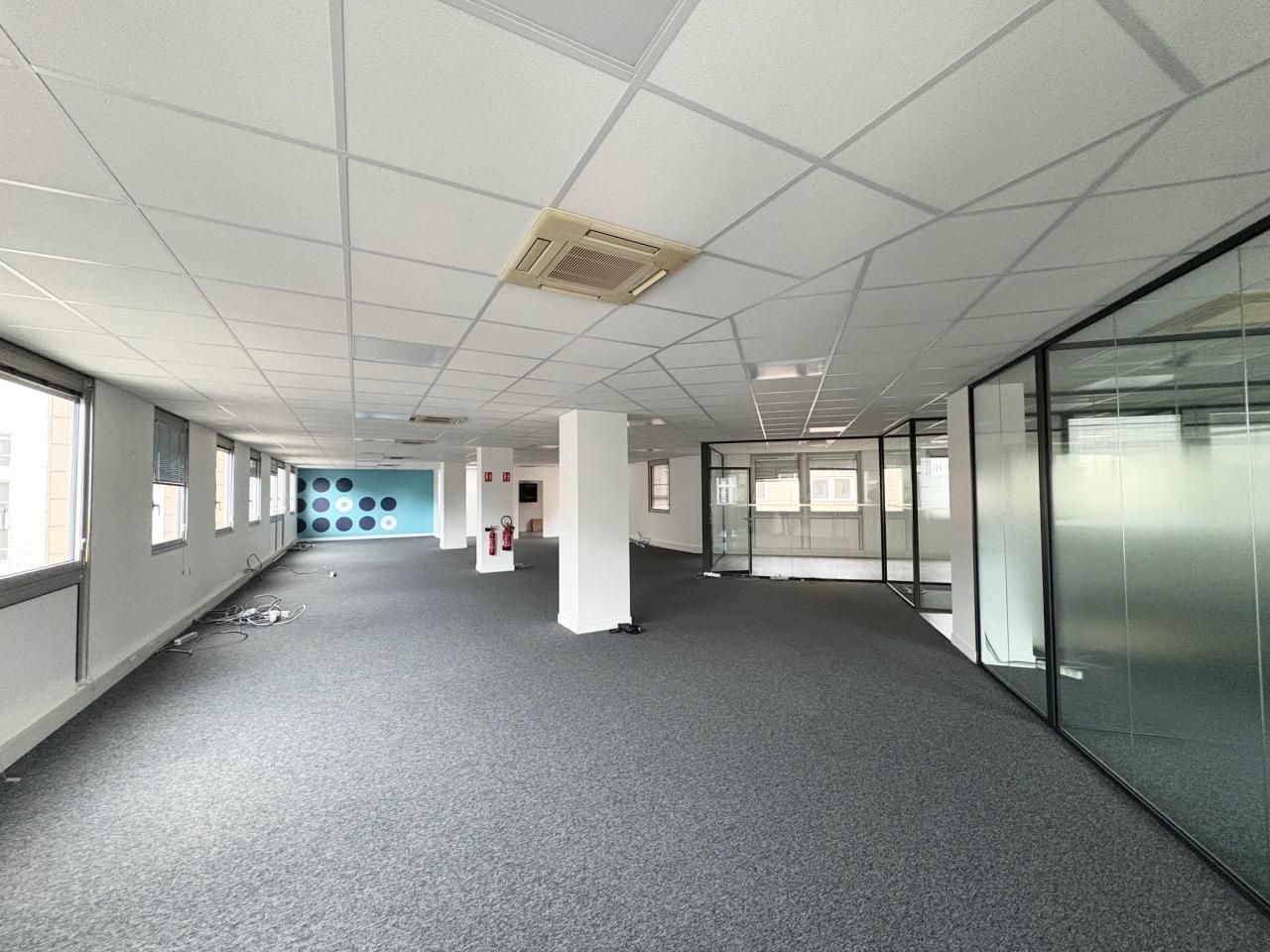 Location bureau Montigny-le-Bretonneux Yvelines OLBUR2638965 5