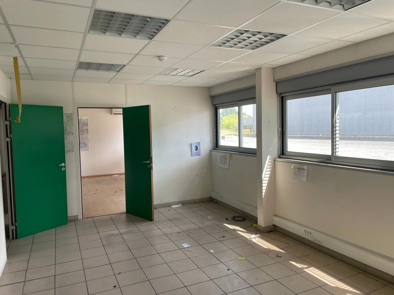 Location local d'activité Blanquefort Gironde OLACT2532504 4