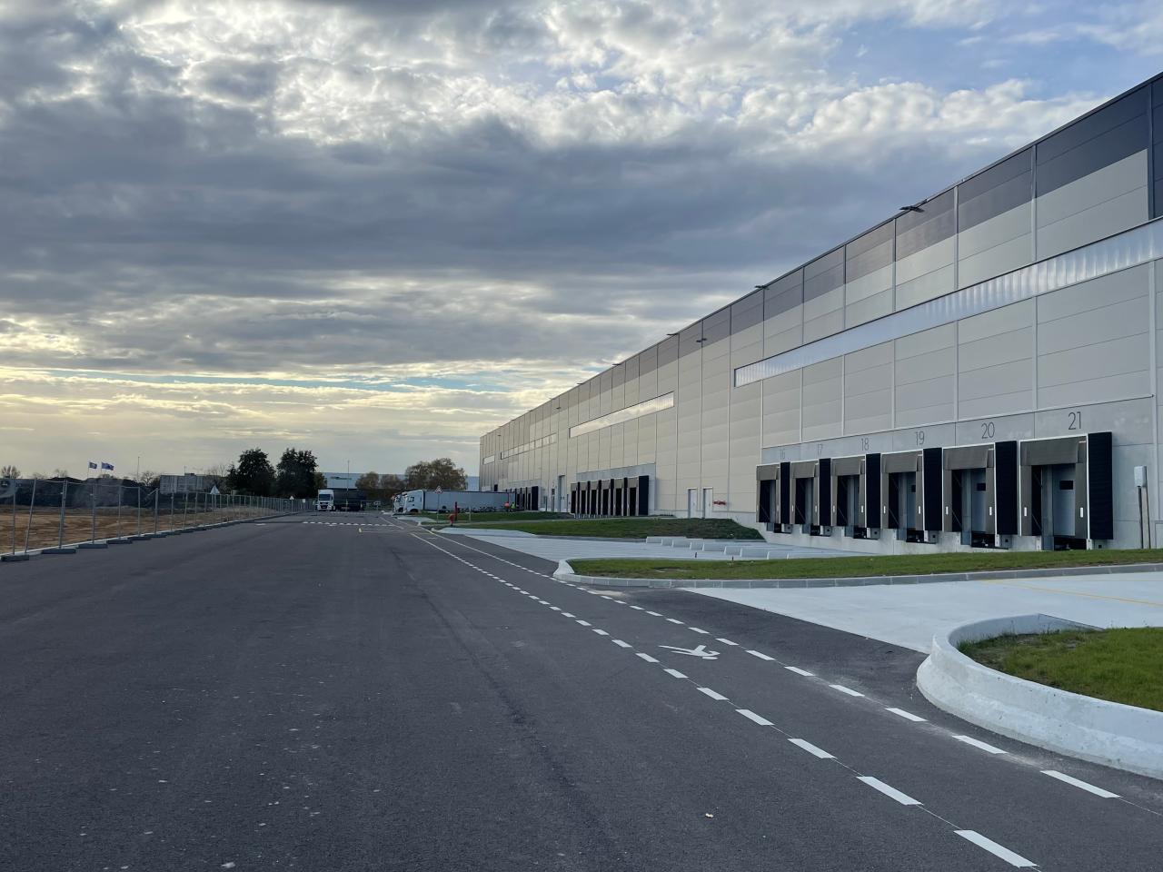 Location entrepôt classe a Ormes Loiret OLLOG2207512 10