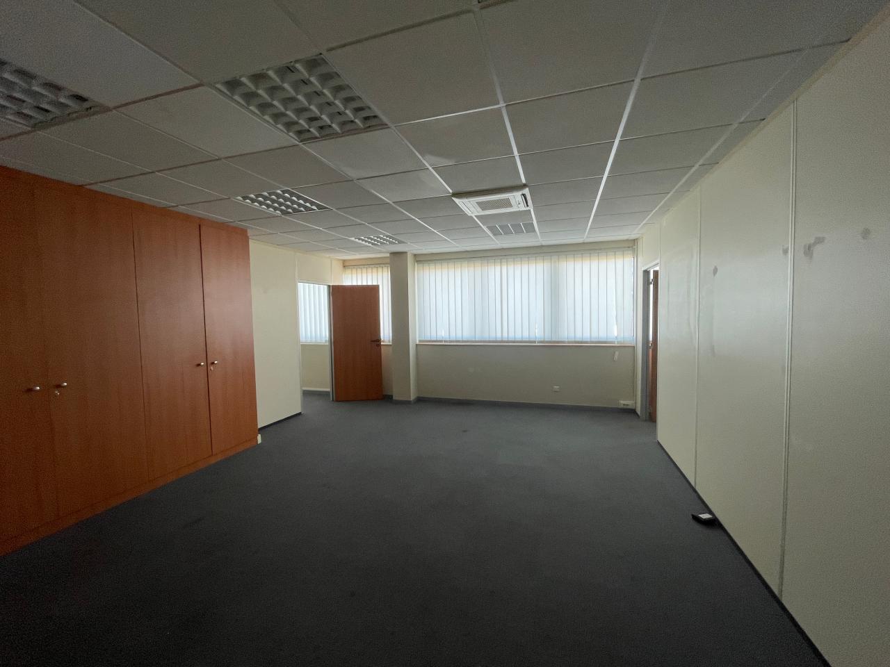 Location local d'activité Saint-Jean-de-la-Ruelle Loiret OLACT2641053 2