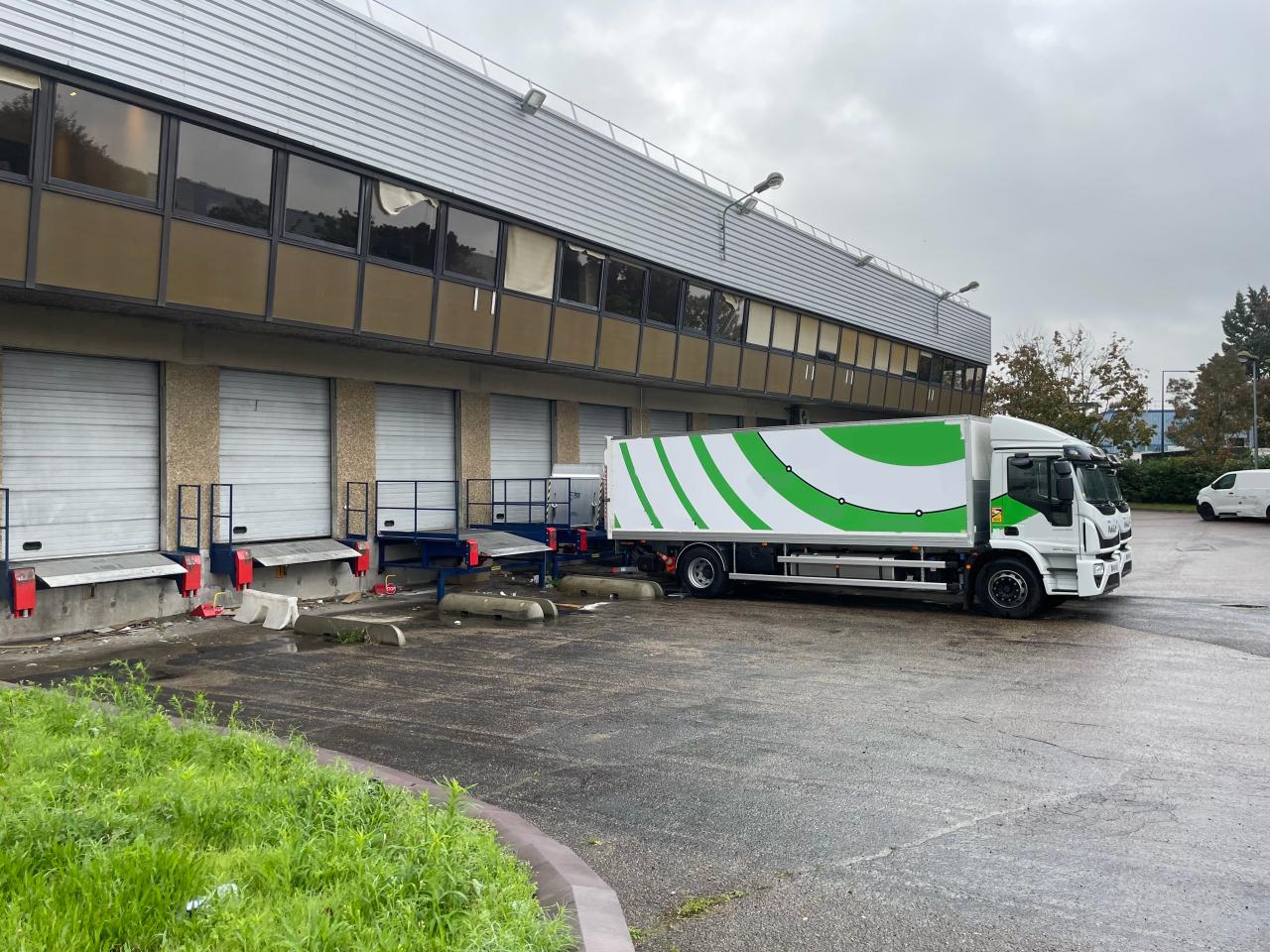 Location local d'activité Villeneuve-la-Garenne Hauts-de-Seine OLACT2426440 2