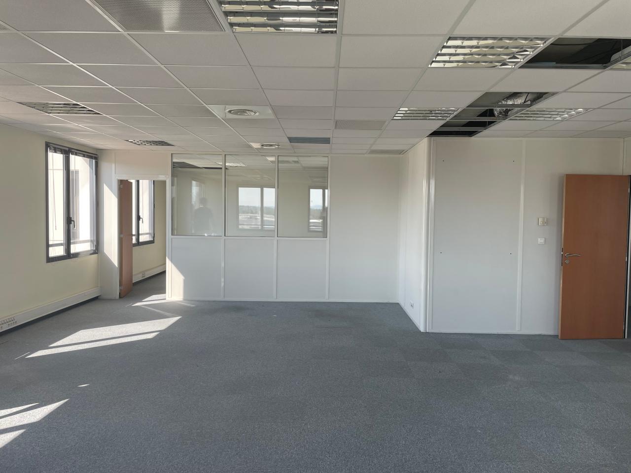 Location bureau Villefranche-sur-Saône Rhône OLBUR2109110 9