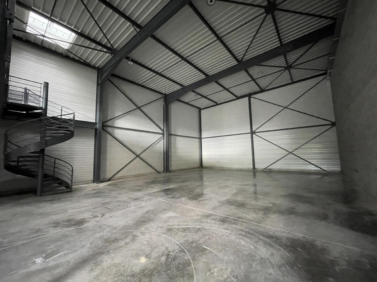 Location local d'activité Saint-Genis-Laval Rhône OLACT2204773 6