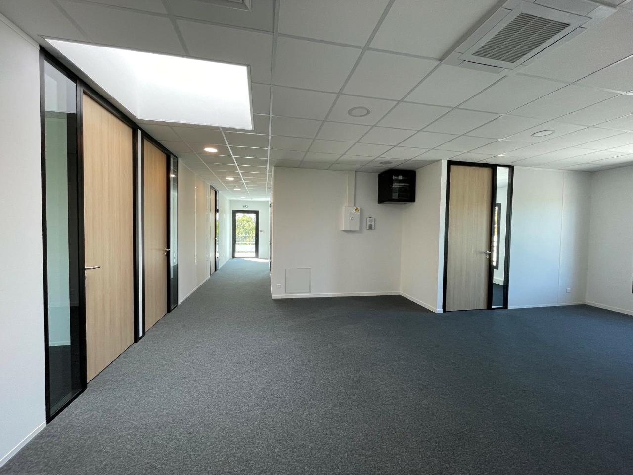 Location bureau Bruz Ille-et-Vilaine OLBUR2421151 8