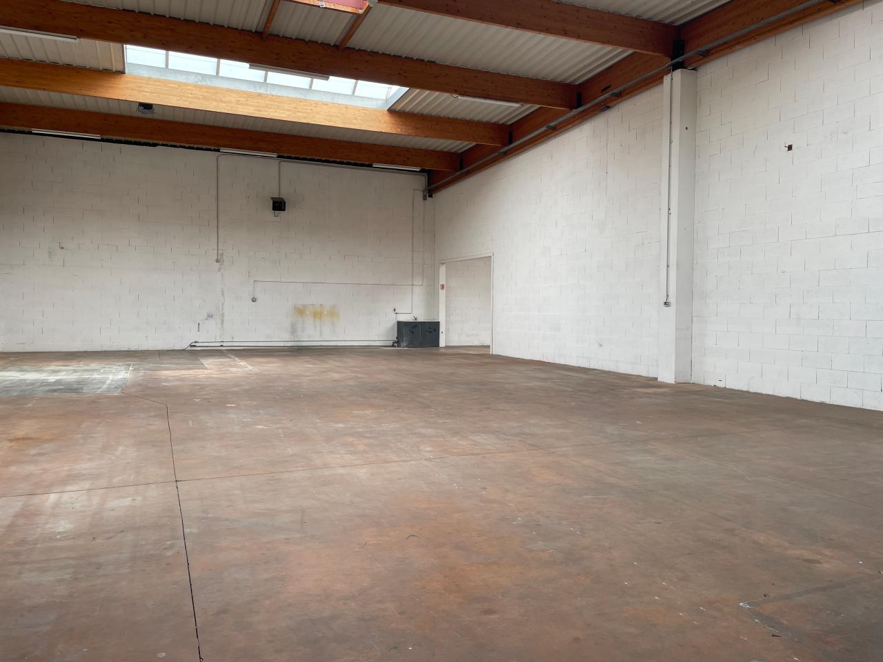 Location local d'activité Décines-Charpieu Rhône OLACT2108906 12