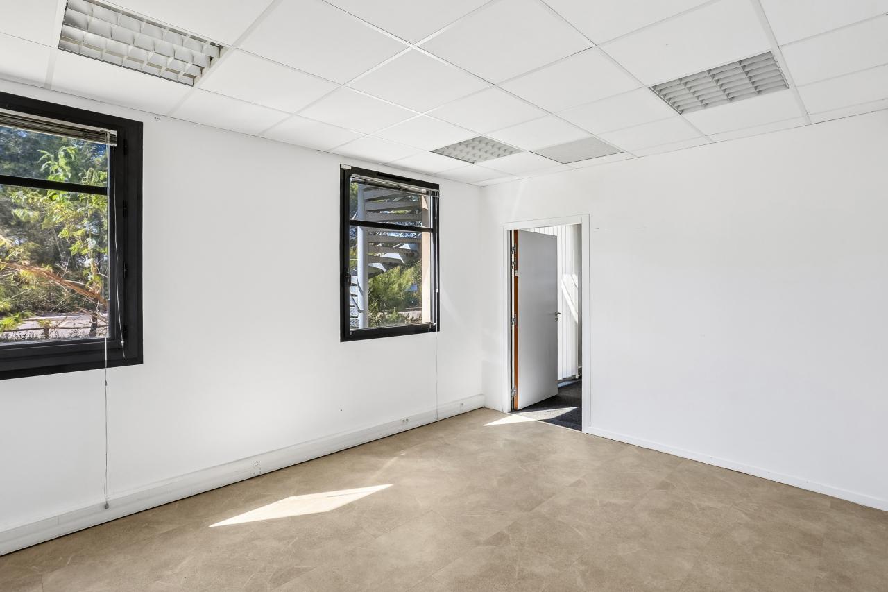 Location bureau Aix-en-Provence Bouches-du-Rhône OLBUR2428083 5