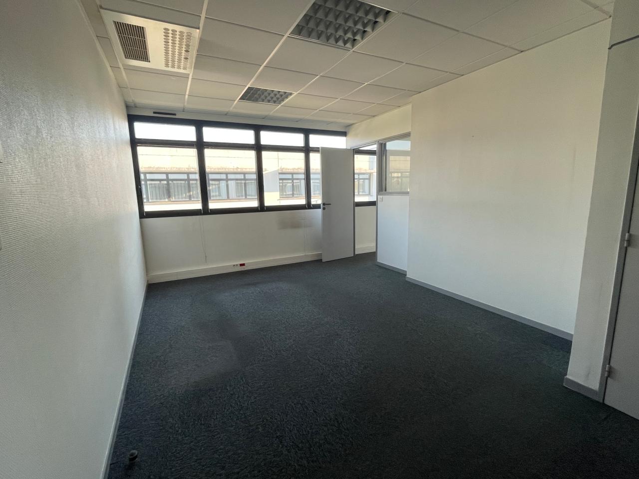 Location bureau Rennes Ille-et-Vilaine OLBUR2640262 9
