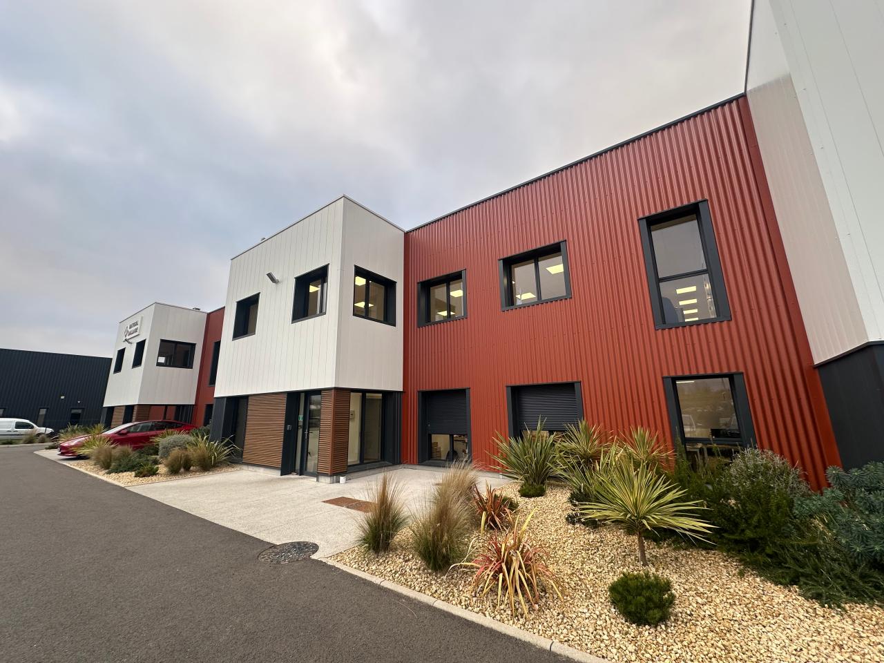 Location local d'activité La Ville aux Dames Indre-et-Loire OLACT2537885