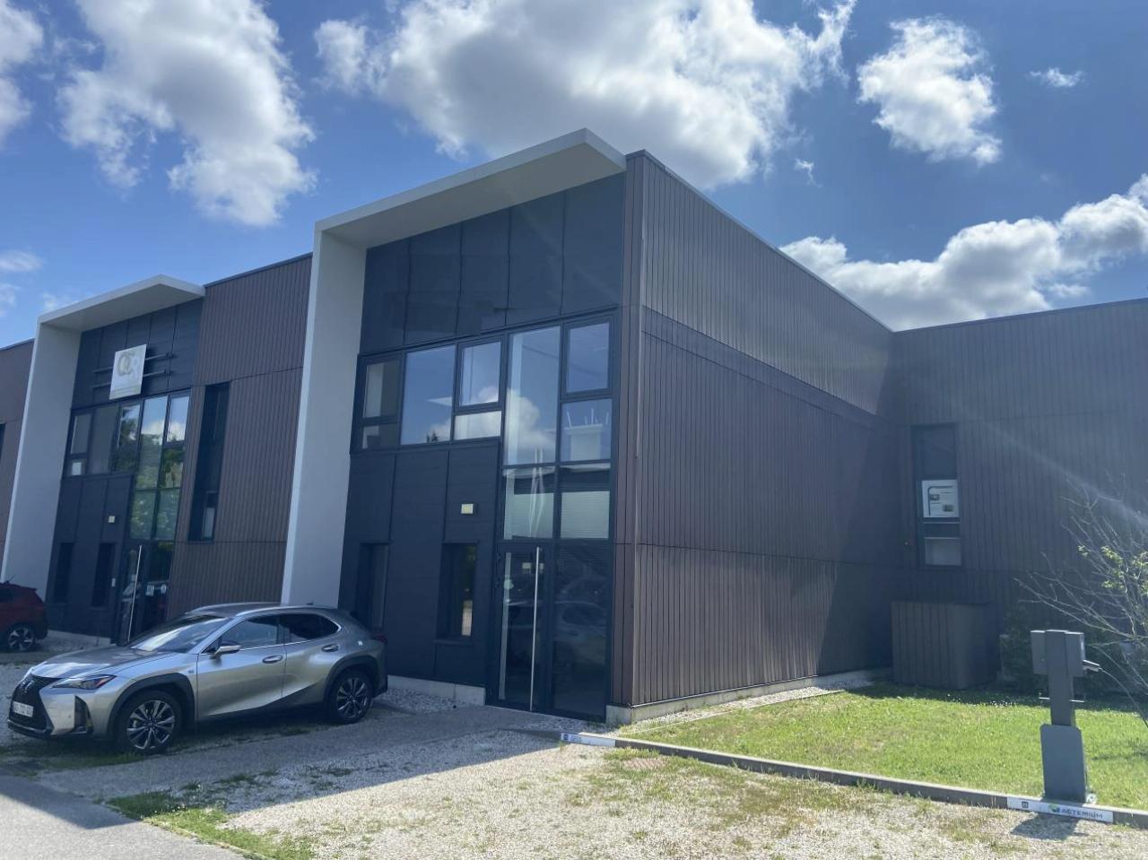 Vente local d'activité Vaulx-Milieu Isère OVACT2531056 1