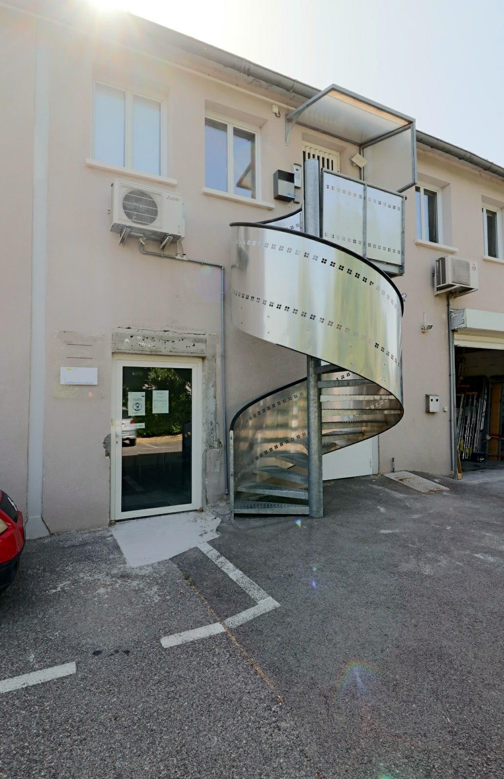 Location bureau Meyreuil Bouches-du-Rhône OLBUR2203854 2