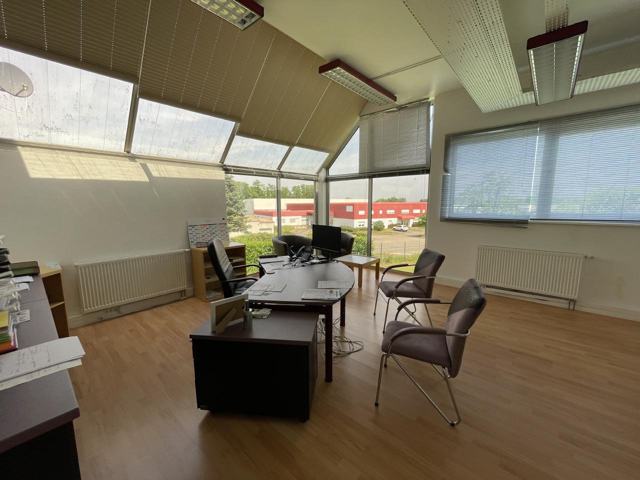 Vente bureau Wissembourg Bas-Rhin OVBUR2203847 5