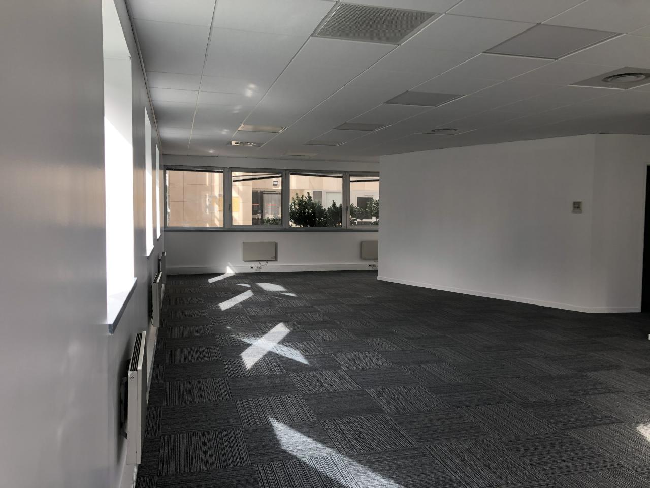 Location bureau Cergy Val-d'Oise OLBUR2105932 4