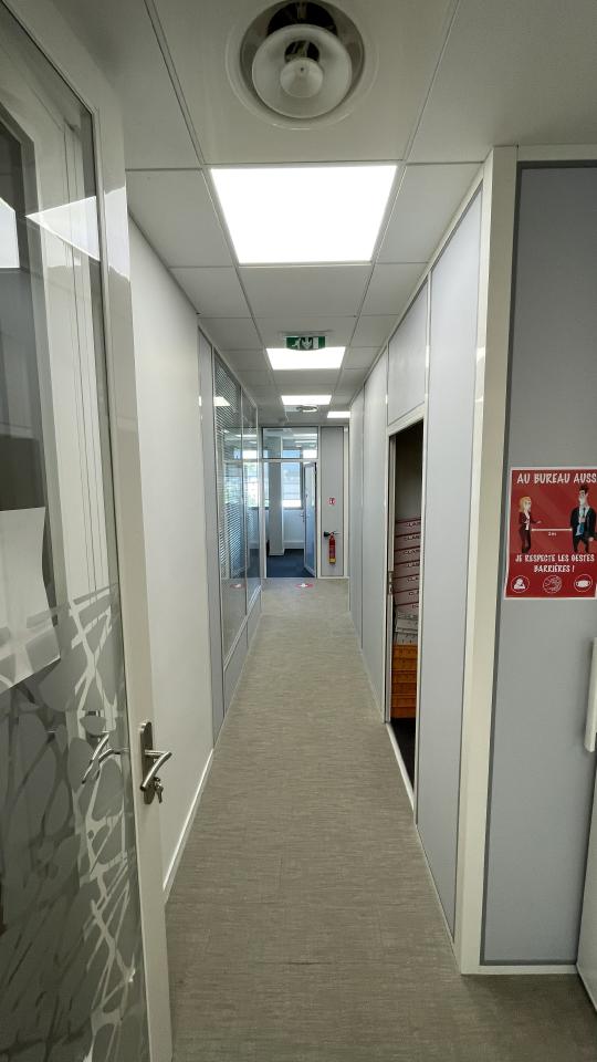 Location bureau Tours Indre-et-Loire OLBUR2310244 3