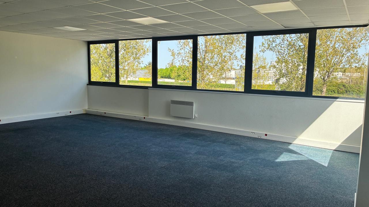 Location local d'activité Élancourt Yvelines OLACT2640677 7