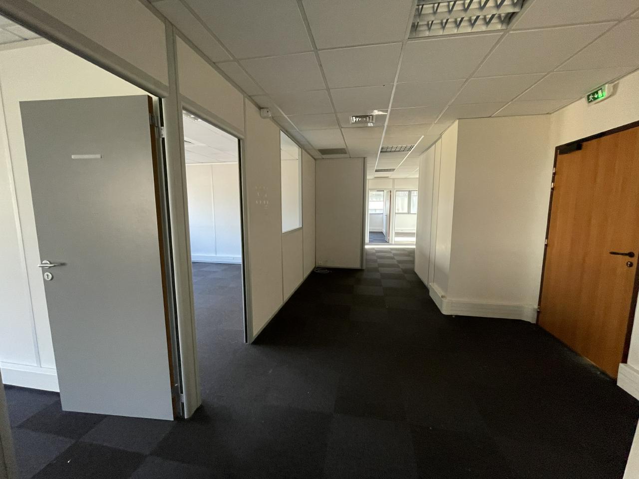 Vente bureau Bernin Isère OVBUR2428101 4