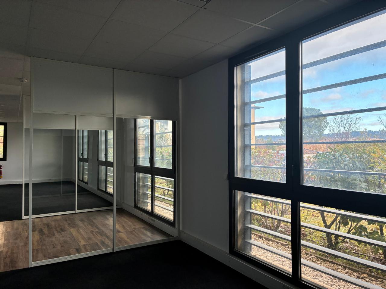 Location bureau Aix-en-Provence Bouches-du-Rhône OLBUR2531599 6