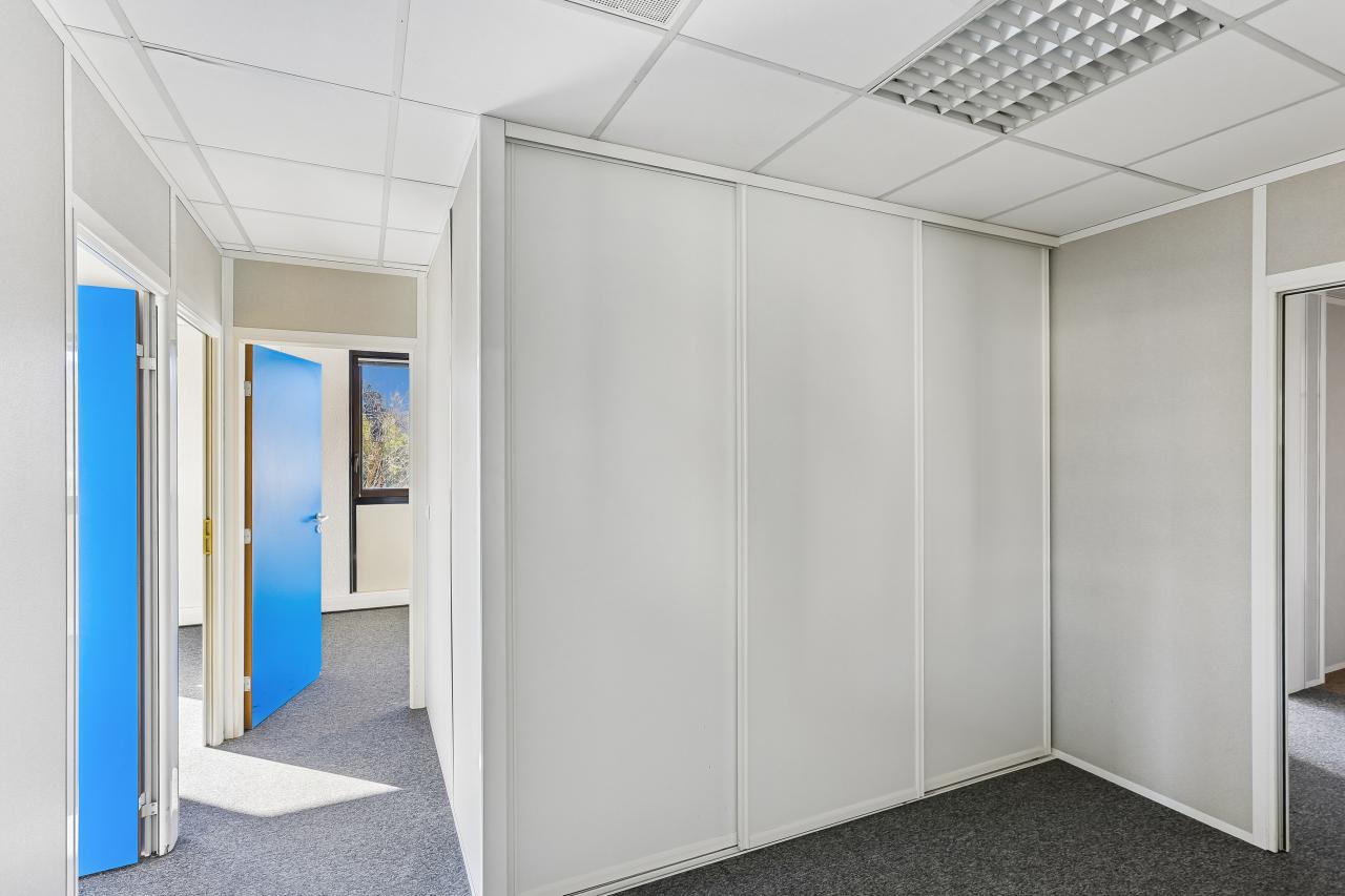 Location bureau Meyreuil Bouches-du-Rhône OLBUR2528805 11