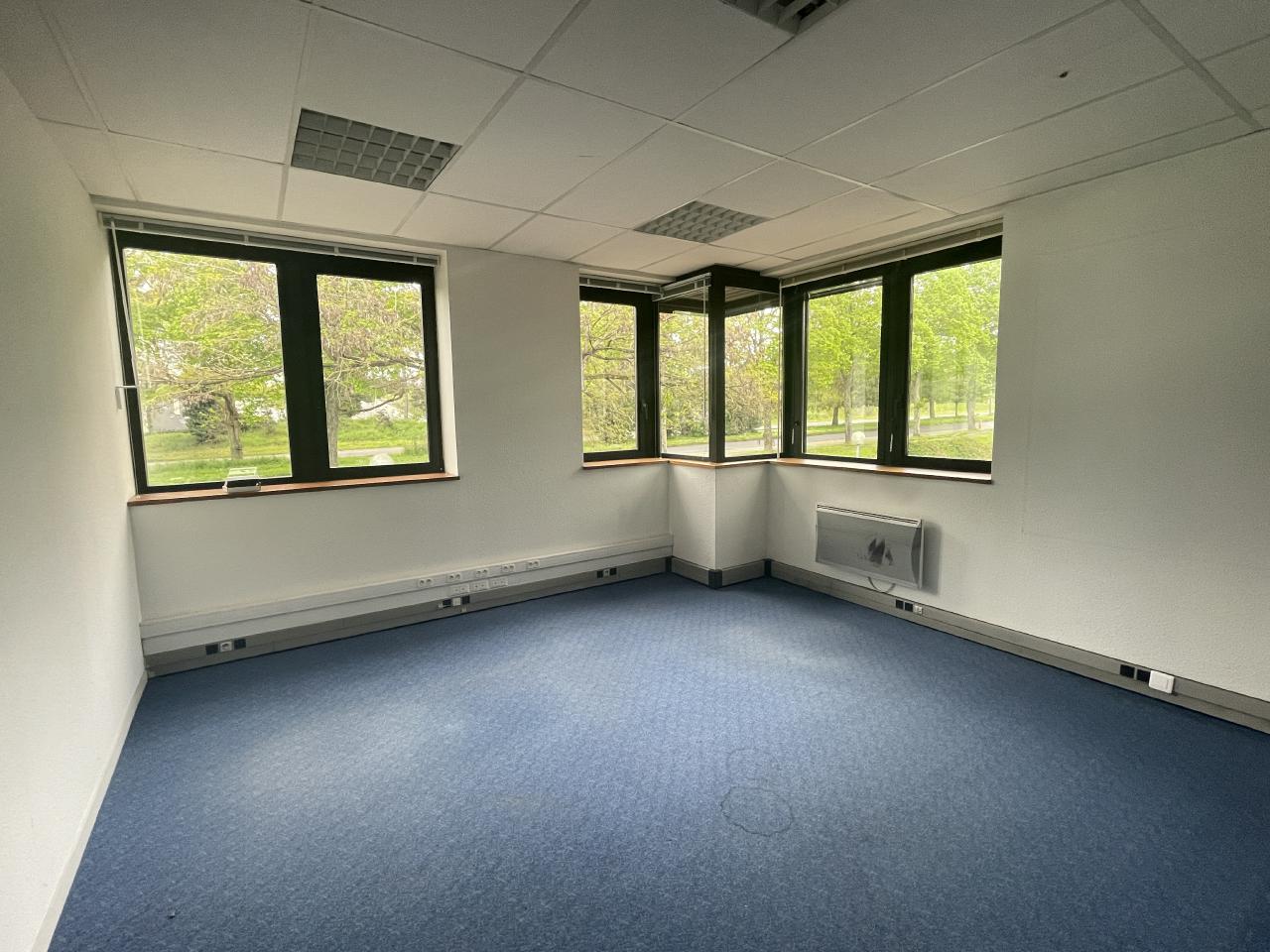 Location bureau Rennes Ille-et-Vilaine OLBUR2311610 3