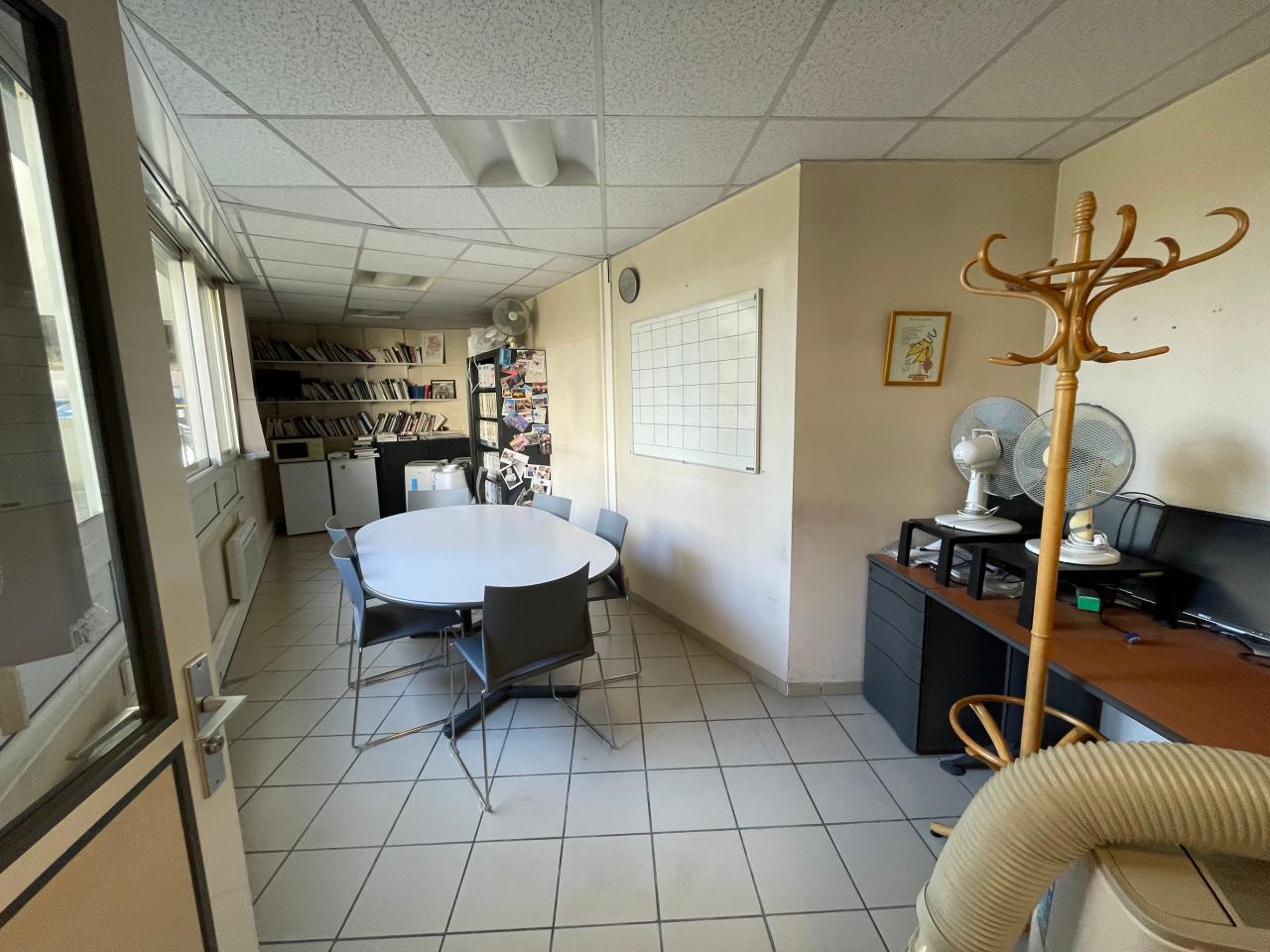 Vente bureau Meaux Seine-et-Marne OVBUR2536128 3